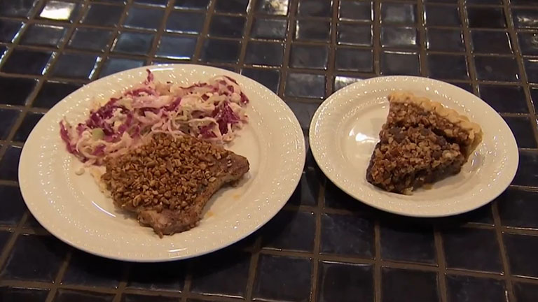 Pecan-Crusted Pork Chops Screenshot from America's Heartland Season 7 Episode 05